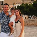 Trudna žena Alekse Balaševića: Lepa Nikolina u sedmom mesecu, Đoletov sin otkrio pol bebe: "Dugo smo te čekali"