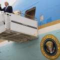 "Ništa iz Kine nije smelo u avion"! Američko osoblje nije dozvolilo unošenje bilo kakvih predmeta: "Sve su bacili u kantu pre…