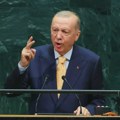 Erdogan Zelenskom: Ukrajinski i ruski napadi na brodove u Crnom moru neobjašnjivi
