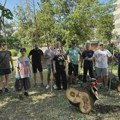 Stanovnici Mesne zajednice „Dositej Obradović“ se sami organizovali u raščićavanju posle nevremena Zrenjanin - Akcija u…