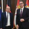 Predsednik Vučić sa saracinom: Razgovarali smo o angažovanju relevantnih međunarodnih aktera na deeskalaciji situacije na…