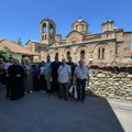 Ansambl „Branko“ iz Leskovca nastupao u svetinjama Stare Srbije