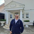 Nekad je čistio kafane i toalete, a onda je postao pevač i od jedne pesme zaradio za stan i kola! Danas ne zna šta će s…