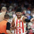 Uživo, Fenerbahče-Crvena zvezda: Motiejunas blista na debiju, crveno-beli imaju veliku prednost