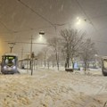 U Gospiću više od pola metra snijega, u Zagrebu jučer palo 17 cm
