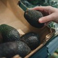 Sve više ljudi u Srbiji kupuje avokado: Evo šta se dešava sa telom ako ga jedete svaki dan