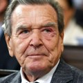 Šreder posrednik u Ukrajini? To je „antiteza diplomatije“