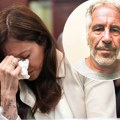 Jeziv snimak, Epstajnova žrtva se slomila: Gnusni detalji svedočenja bivše manekenke šokirali javnost "Zatvor mu je bio igra…
