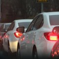 Ogromne gužve u Beogradu: Kolone vozila na mostovima, zastoj na auto-putu