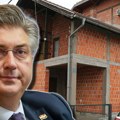 Oglasio se Plenković o deci pronađenoj u kući u Brčkom: Otkrio šta je do sada poznato o hrvatskim pasošima