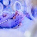 UNICEF donirao inkubator Institutu za neonatologiju