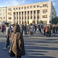 Novosadski studenti pozvali na protest u 11 i 30 ispred Banovine zbog dolaska ministra prosvete Dejana Vuka Stankovića