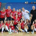 Niš prvi u regionu dobio ženski futsal tim – „Gvozdeni puk“ već osvojio prvi pehar