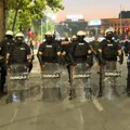Brnabić odgovara Kos da je srpska policija "uzdržana i strpljiva", reagovala i evroposlanica Joveva