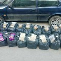 Policija zaustavila "pežo" niških tablica, pa ostala u šoku! Automobil bio do krova natrpan ovim: Nišlija odmah uhapšen