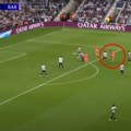 Da li je ovo gol kola u Ligi šampiona? Majstorija Barsinog Engleza za TV špice