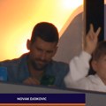 VIDEO Ko je ovo očekivao? Salva zvižduka za Novaka u Atini na video bimu, pogledajte kako je Stefan pozdravio kameru