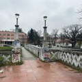 Zabranjeno korišćenje pešačkog mosta preko Lepenice