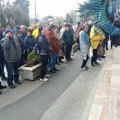Bivši radnici “Koštane” kažu da neće odustati od svojih zahteva, ali i da ih “politika ne zanima”