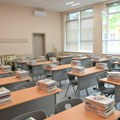 Ko će imati uvid u dosijee đaka? Ko će i kako saopštavati roditeljima kad nešto nije u redu? Direktor: Primenićemo sistem…