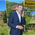 "Sve uraslo, kuća se jedva vidi, kapija zarđala!" Ovde je odrastao Žika Jakšić, meštani otkrili: Nismo ga dugo videli…