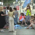 Ispred vlade Srbije nastavljen protest neformalne grupe zaposlenih na univerzitetu