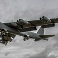 Nezapamćena drama na nebu: Putnički avion se umalo sudario sa bombarderom ratnog vazduhoplovstva, putnici u panici: "Ništa…