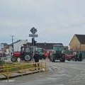 Poljoprivrednici iz Mačve nastavljaju protest: Od 12 časova kreću blokade na ključnim pravcima - Slepčević, Štitar i…