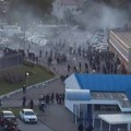 Žestoka tuča navijača Zvezde i policije ispred stadiona: Haos pred finale Kupa Srbije