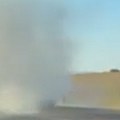 (Видео) Драма на ауто-путу у близини Београда! Возачи снимају језив призор: Шири се огроман облак дима, не види се прст пред…