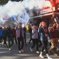 FOTO Studenti iz Valjeva pešače ka Beogradu: Stigli u Lajkovac, večeras planiraju da dođu do Lazarevca