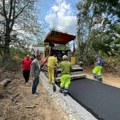 Kovačevič: Seoski putevi od velikog značaja da bi sela živela, do kraja godine biće asfaltirano još nekoliko…