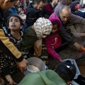 UN saopštile da su obustavile distribuciju hrane u Rafi zbog nedostatka zaliha