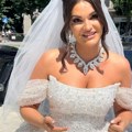 Ekskluzivno za Kurir! Tamara Milutinović pred venčanje ispred Hrama podelila prve utiske: Uzbuđena sam, ovo je nešto…