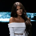 „Scenario iz spota je svaka devojka bar jednom osetila na svojoj koži“: Tina Amore zakoračila na javnu scenu vatrenim izdanjem…