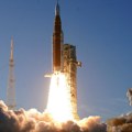(Foto/video) Artemis II poleteo: NASA poslala ljude ka Mesecu prvi put posle 50 godina