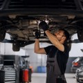 Koliko košta popravka automobila u Grčkoj? Evo detaljnog cenovnika majstora i šlep službe na letovanju