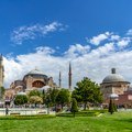 Turska i dalje među najtraženijim destinacijama - milioni turista doneli 25,8 milijardi dolara prihoda