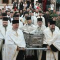 Duhovni praznik grada na Ibru: Uz svečanu litiju mošti prepodobne Anastasije Srpske dočekane u Kraljevu