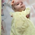 Irina iz bora je "beba sa krilima" Ima tri meseca i boluje od sindroma koji ima samo 5.000 beba na svetu