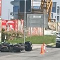 Nezgoda kod Pravnog fakulteta, oboren motociklista (foto)