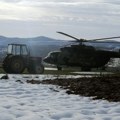 Jedinice VOJSKE SRBIJE u akciji na terenu u pružanje pomoći uključeni i helikopteri (FOTO)