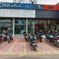 Bajaj spasava KTM paketom od 800 miliona evra