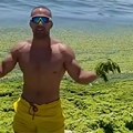 "Kao na Vimbldonu": Neverovatan snimak sa poznate plaže, da li biste se ovde kupali?