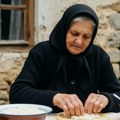 Sve smo dali deci, i eto kako su mi vratili… Potresna ispovest majke, kojoj su sin i ćerka uradili ono najgore