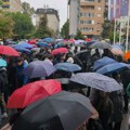 Održan treći štrajk upozorenja profesora Jovine gimnazije: "Tražimo samo da gimnazija normalno funkcioniše"