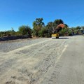 Parking umesto deponije: Na inicijativu meštana u Opovu uređen prilaz Malom groblju