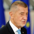 „Totalna svinjarija“: Vlada Andreja Babiša, uprkos protivljenju opozicije i demonstracijama, uspela da ukine pretplate za…