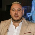 Oglasio se Car nakon što su isplivale slike sa Majom: "Namestili su me u momentu kada me ćerka treba noću"