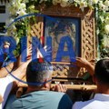 Na ovom svetom mestu izlila se velika milost Božija: Preko 15.000 vernika u manastiru Tumane proslavilo 90 godina čudotvorne…